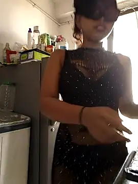 sandy naughty online show from 3, 5, 2026