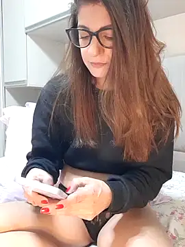 Snapshot of Sofia_loren69 chatting on 10, 11, 2025 Sofia loren69 online show from 10, 11, 2025