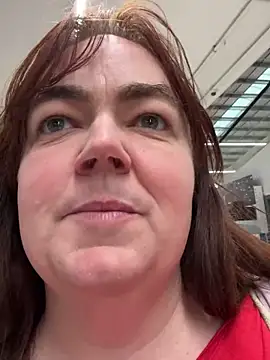 Snapshot of curvy-milf-abbie chatting on 5, 12, 2024 curvy-milf-abbie online show from 5, 12, 2024