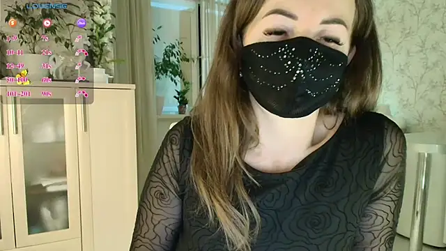 MilfeaN online show from 8, 5, 2026