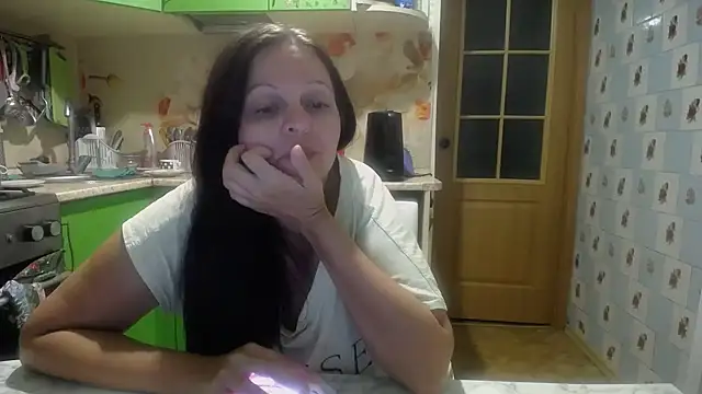 Snapshot of CatMelissa chatting on 12, 9, 2025 CatMelissa online show from 12, 9, 2025