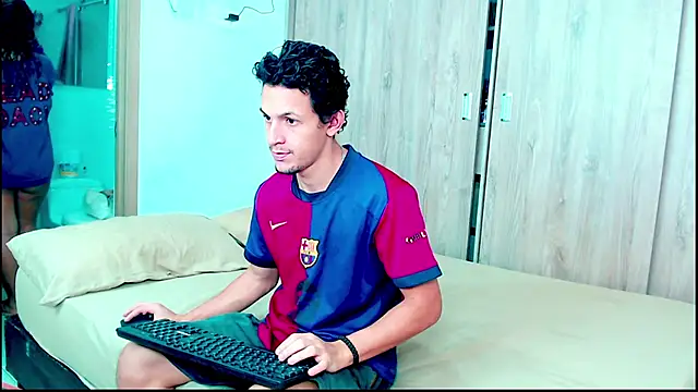 meridandwither online show from 22, 4, 2026