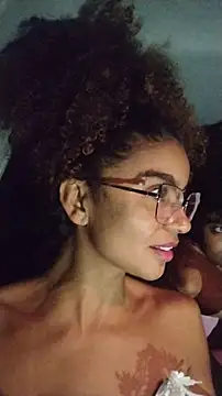 Emanuelle manu online show from 18, 4, 2026