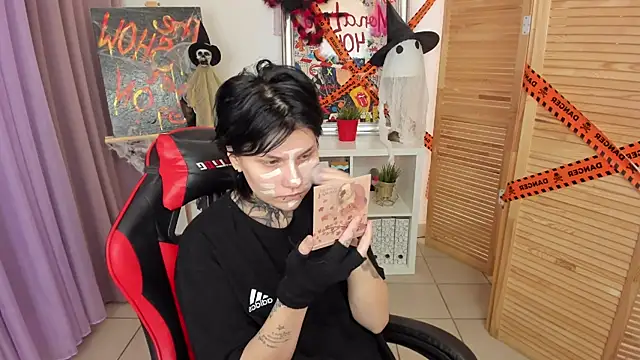 mekurisu online show from 27, 10, 2025