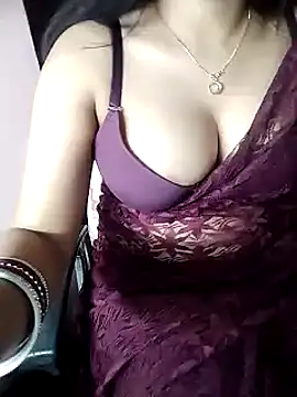 karishma online show from 9, 3, 2025