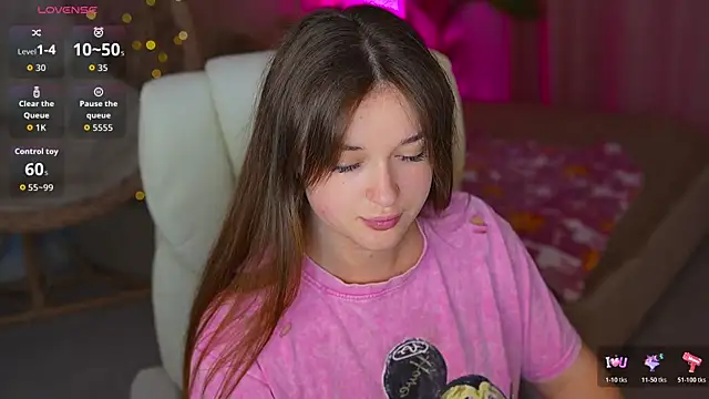 DonnaLustt online show from 12, 4, 2026