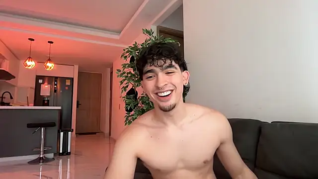 Snapshot of zenn_rush1 chatting on 6, 3, 2026 zenn rush1 online show from 6, 3, 2026