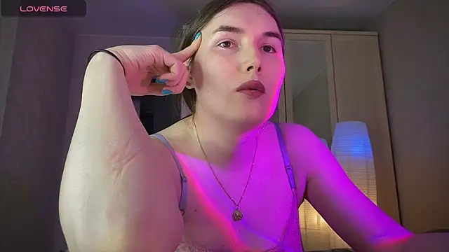 Maria Bowie online show from 20, 5, 2026