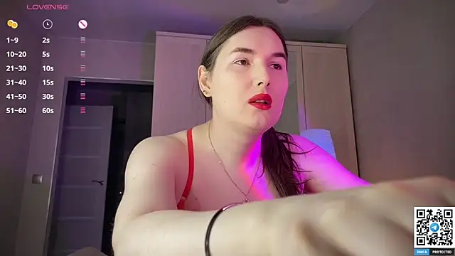 Maria Bowie online show from 9, 5, 2026