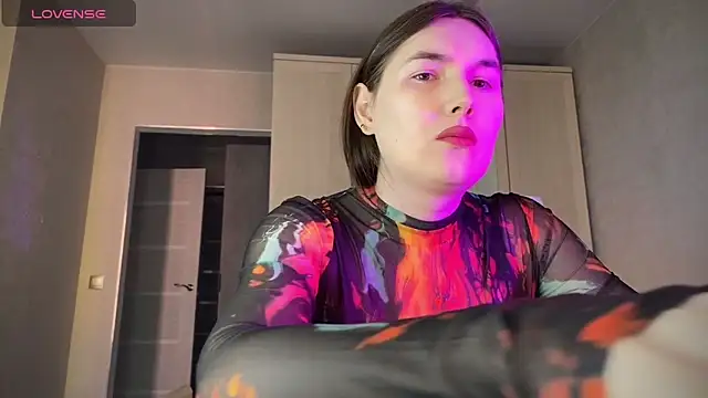Maria Bowie online show from 26, 5, 2026