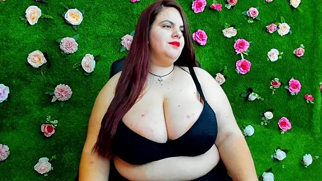 Huge Titties  online show from 19, 2, 2025