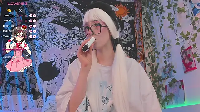 kissthasky online show from 14, 10, 2025