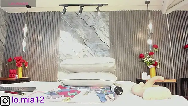 julietha taylor online show from 6, 4, 2026