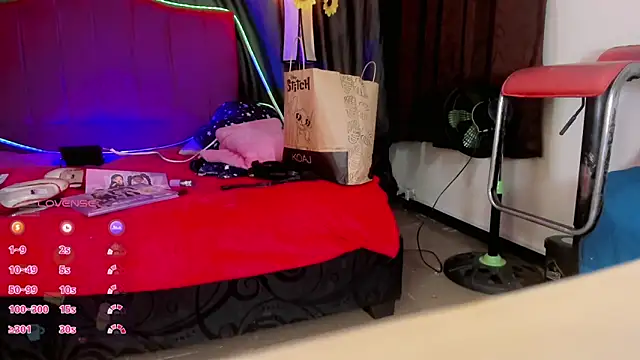 Gabyqueen70 online show from 16, 2, 2026