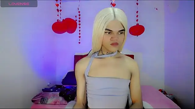 Gabyqueen70 online show from 22, 2, 2025