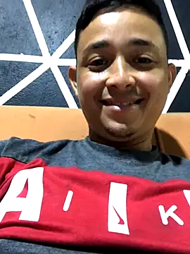 isacalejandroo online show from 23, 9, 2025