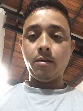 isacalejandroo online show from 23, 9, 2025