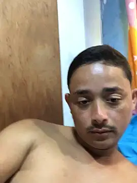 isacalejandroo online show from 14, 2, 2025