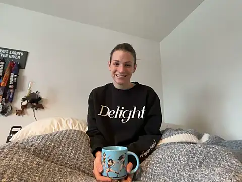 MissSwitch online show from 3, 1, 2025