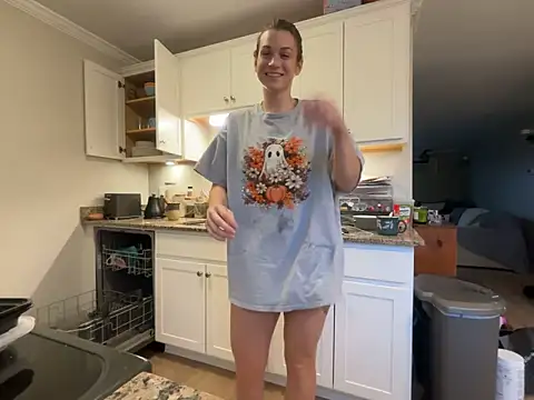 MissSwitch online show from 27, 11, 2025