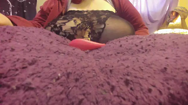 Alli Kat online show from 24, 2, 2025
