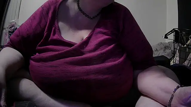 Snapshot of Alli_Kat chatting on 9, 11, 2025 Alli Kat online show from 9, 11, 2025