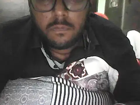 Snapshot of casualindi chatting on 4, 12, 2024 casualindi online show from 4, 12, 2024