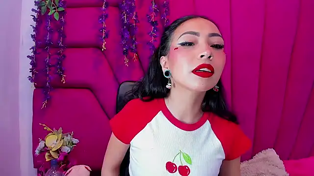 nathalia pink online show from 30, 6, 2026