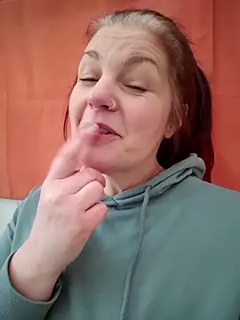 420Curvybabe online show from 3, 3, 2025