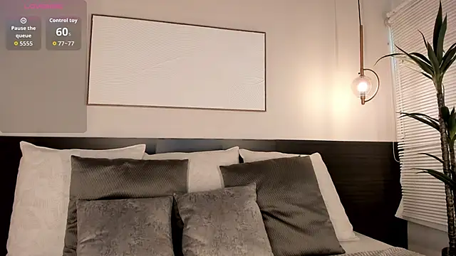 SophieBlake online show from 30, 10, 2025