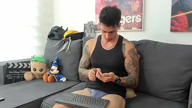 Snapshot of JeanBroc chatting on 1, 6, 2026 JeanBroc online show from 1, 6, 2026