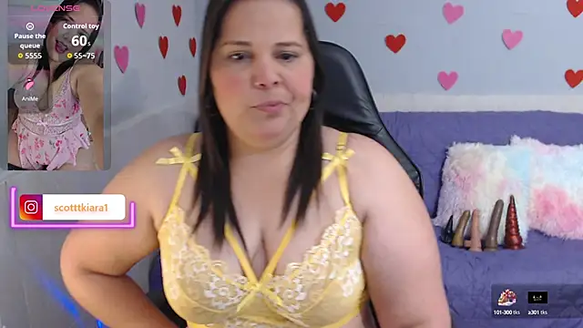 kiara scottt online show from 19, 9, 2025