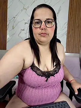 kiara scottt online show from 15, 3, 2026
