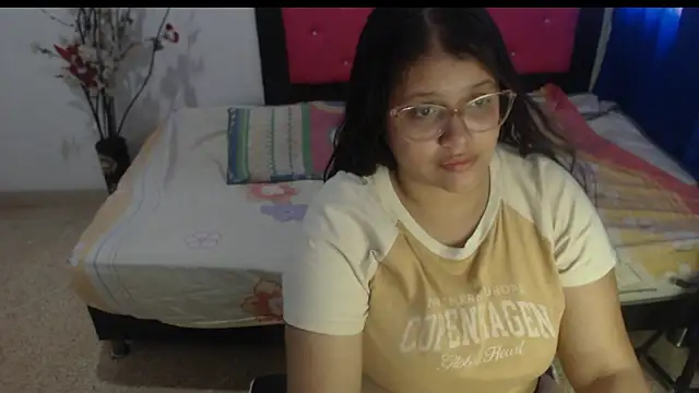 Snapshot of angel_barbie_1 chatting on 25, 9, 2025 angel barbie 1 online show from 25, 9, 2025