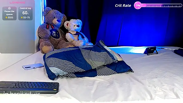 Snapshot of benji_hoter chatting on 19, 5, 2026 benji hoter online show from 19, 5, 2026