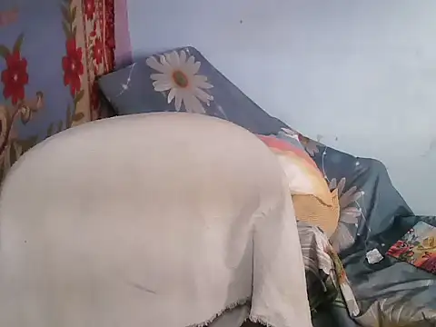 Katerine43 online show from 19, 12, 2025