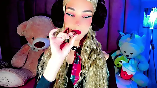 Snapshot of dollswit01 chatting on 17, 1, 2026 dollswit01 online show from 17, 1, 2026