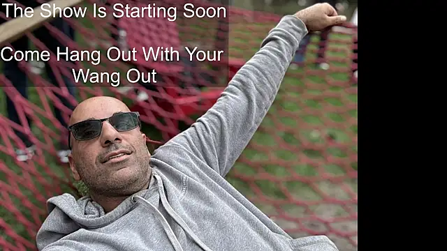 bear russian hunk online show from 12, 11, 2025