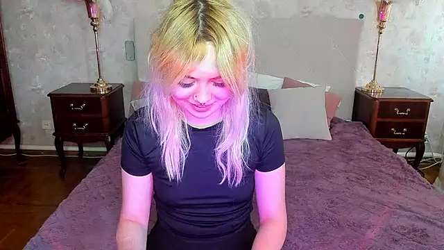 Iriska mini online show from 9, 9, 2025