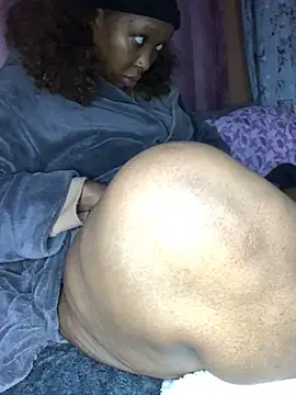 Sexyass242 online show from 31, 5, 2026