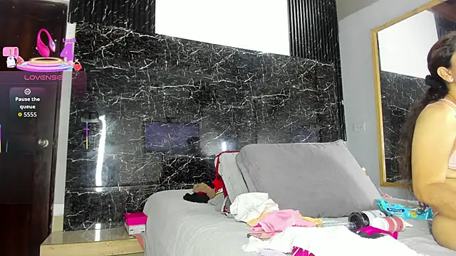 Yaya    11 online show from 4, 12, 2025