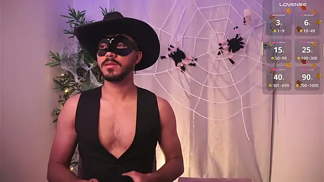 Snapshot of dam0n_fr0st chatting on 28, 10, 2025 dam0n fr0st online show from 28, 10, 2025