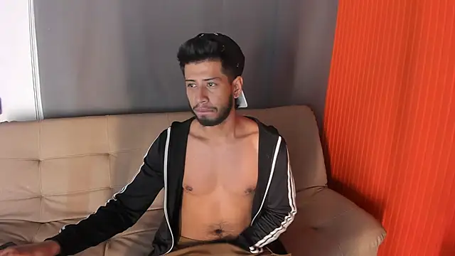 Snapshot of Colby_brown03 chatting on 8, 10, 2025 Colby brown03 online show from 8, 10, 2025