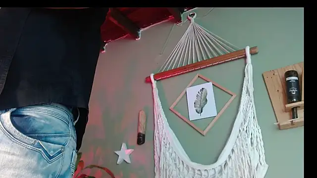 Snapshot of Colby_brown03 chatting on 24, 11, 2025 Colby brown03 online show from 24, 11, 2025