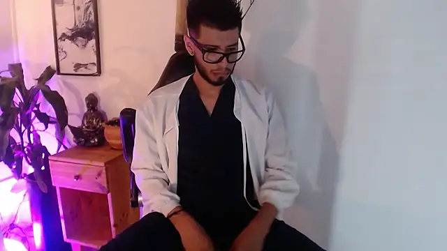 Colby brown03 online show from 15, 4, 2026