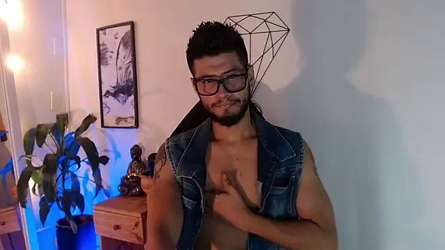 Colby brown03 online show from 28, 3, 2026