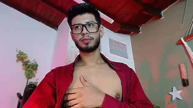 Snapshot of Colby_brown03 chatting on 16, 11, 2025 Colby brown03 online show from 16, 11, 2025