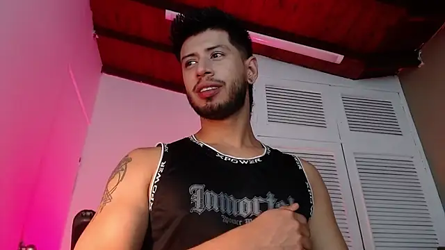 Snapshot of Colby_brown03 chatting on 25, 10, 2025 Colby brown03 online show from 25, 10, 2025