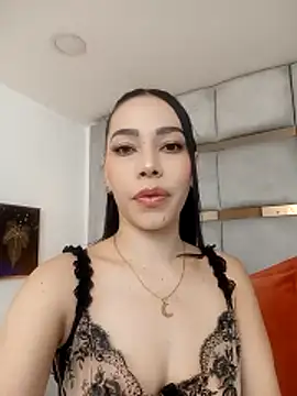 AmbarJensen online show from 7, 3, 2026