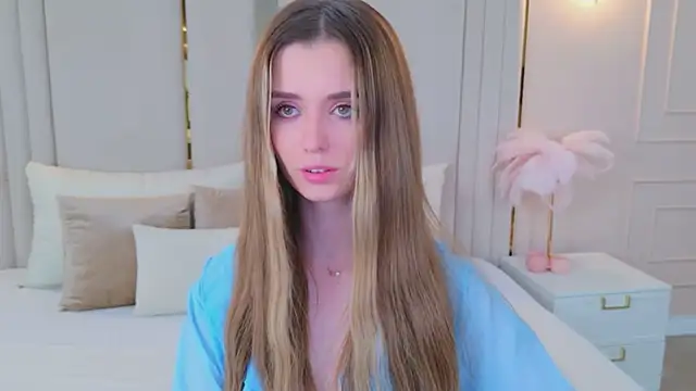 MarybethSnow online show from 25, 11, 2025